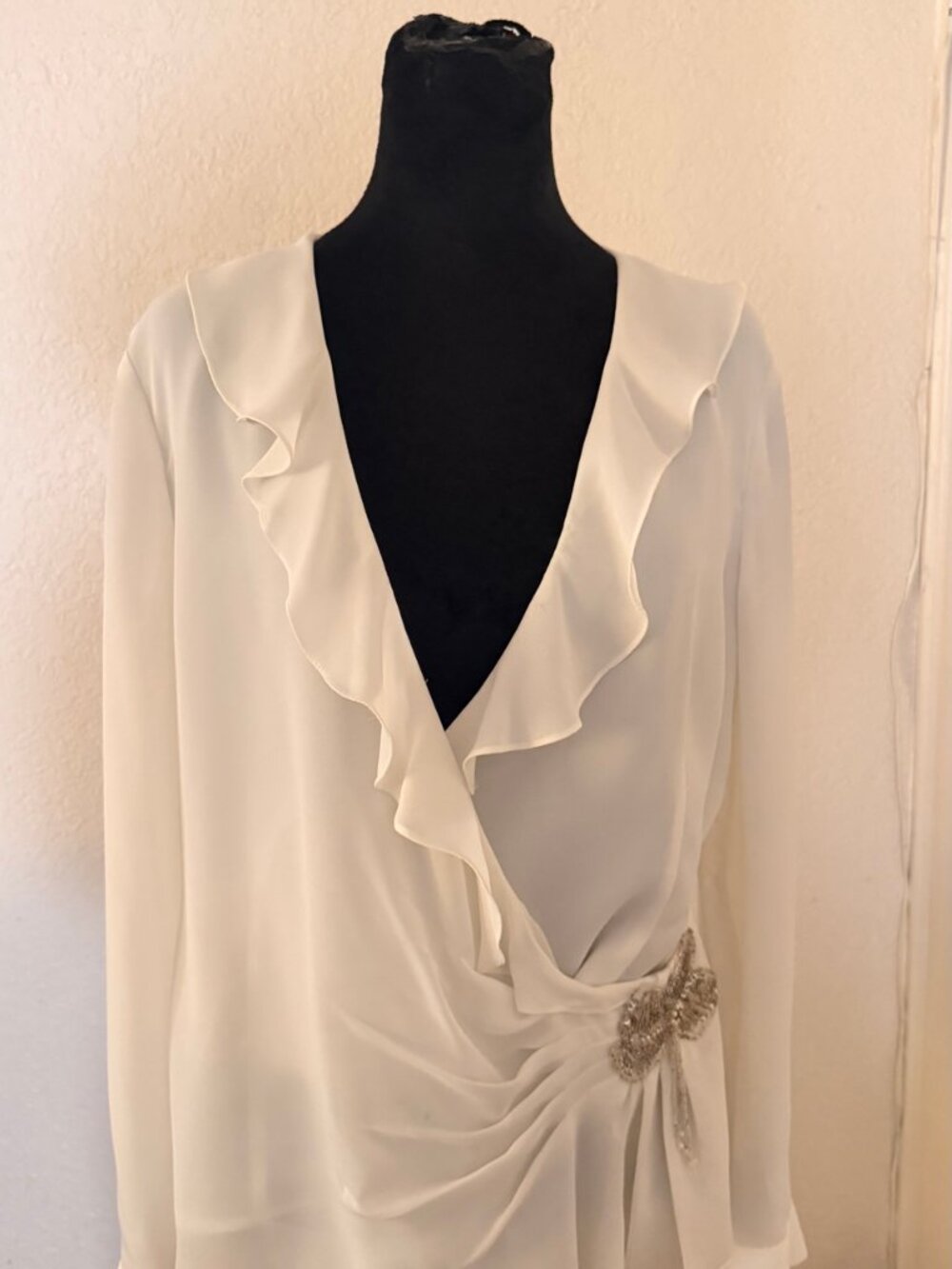 Delaru White Ruffle Wrap Blouse Beaded Waist Women's 12